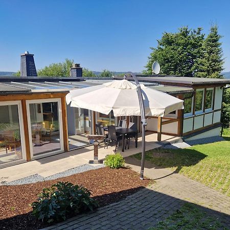 Ferienhaus Berghausen Am Hennesee Meschede Exterior foto